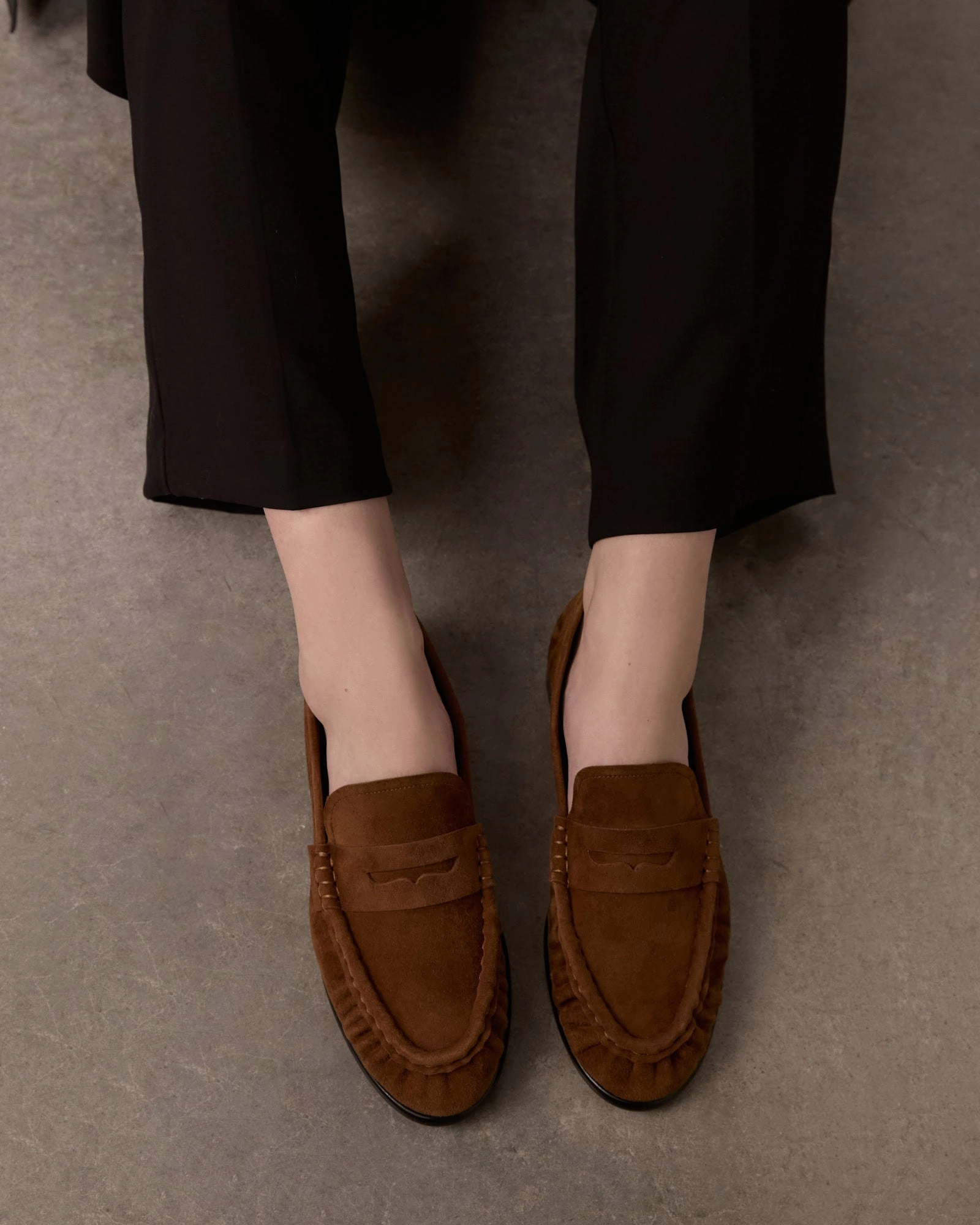 Myrtle Loafers Biscuit Suede Designed To Shift