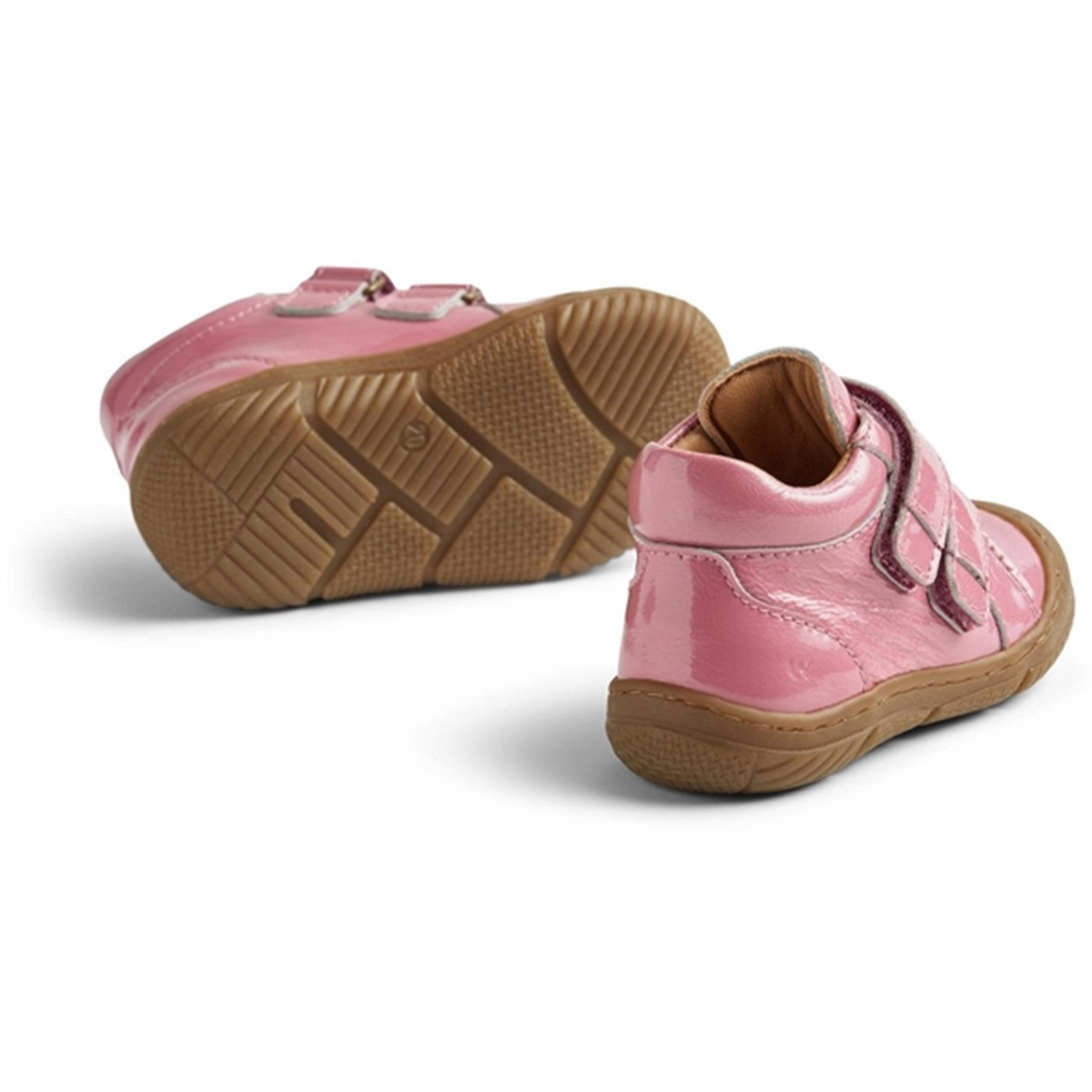 Adapt-Fit Gear Bold Details Wheat Shoe Double Velcro Ivalo Patent Pink