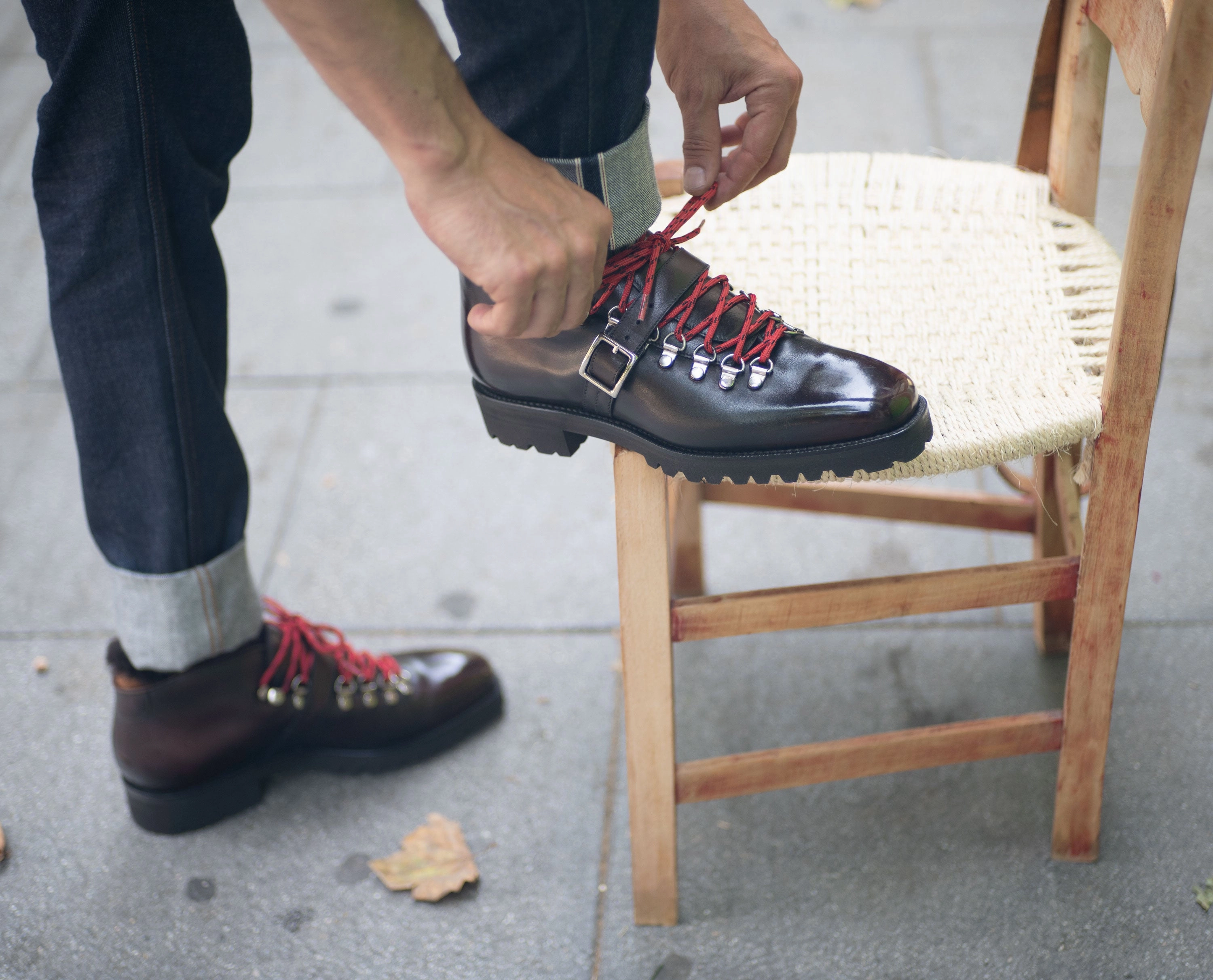Beyond The Basics Smart Design Gear Borcego Mountain Boot With Strap Mto - Black Coffee