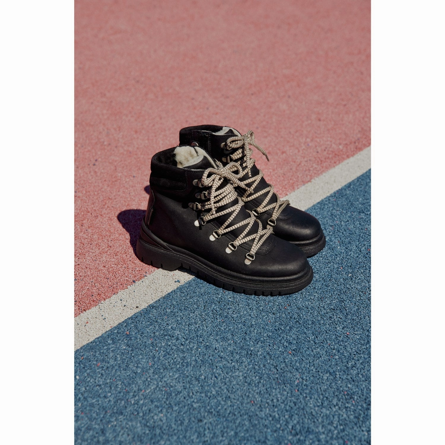 Angulus Black Tex Lace-Up Boot With Wool Lining Move-Fit Wearable Clarity
