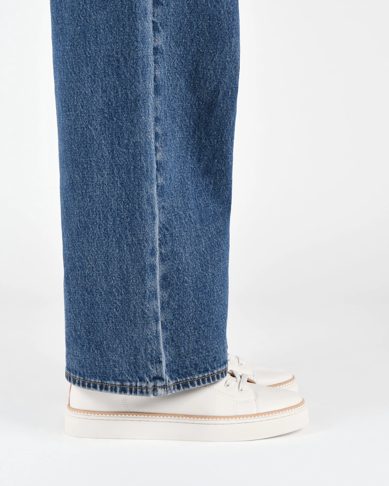 Next-Level Casual Brinley Sneakers White Leather