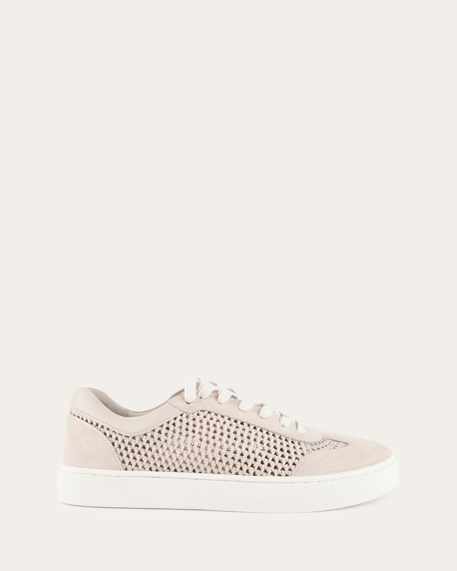 Britt Sneakers Bone Crochet Style In Sync