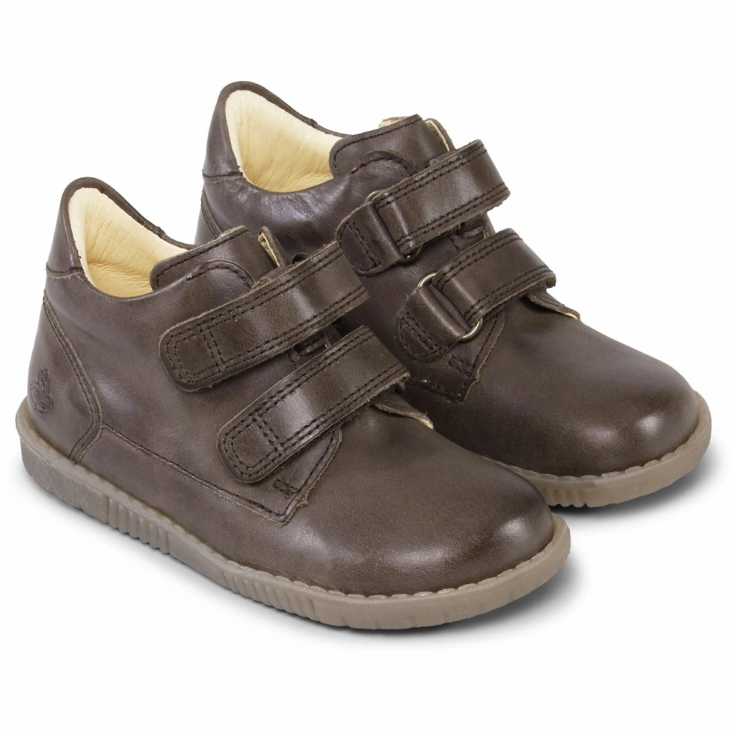 Bundgaard Dark Brown Ruby Modern Identity