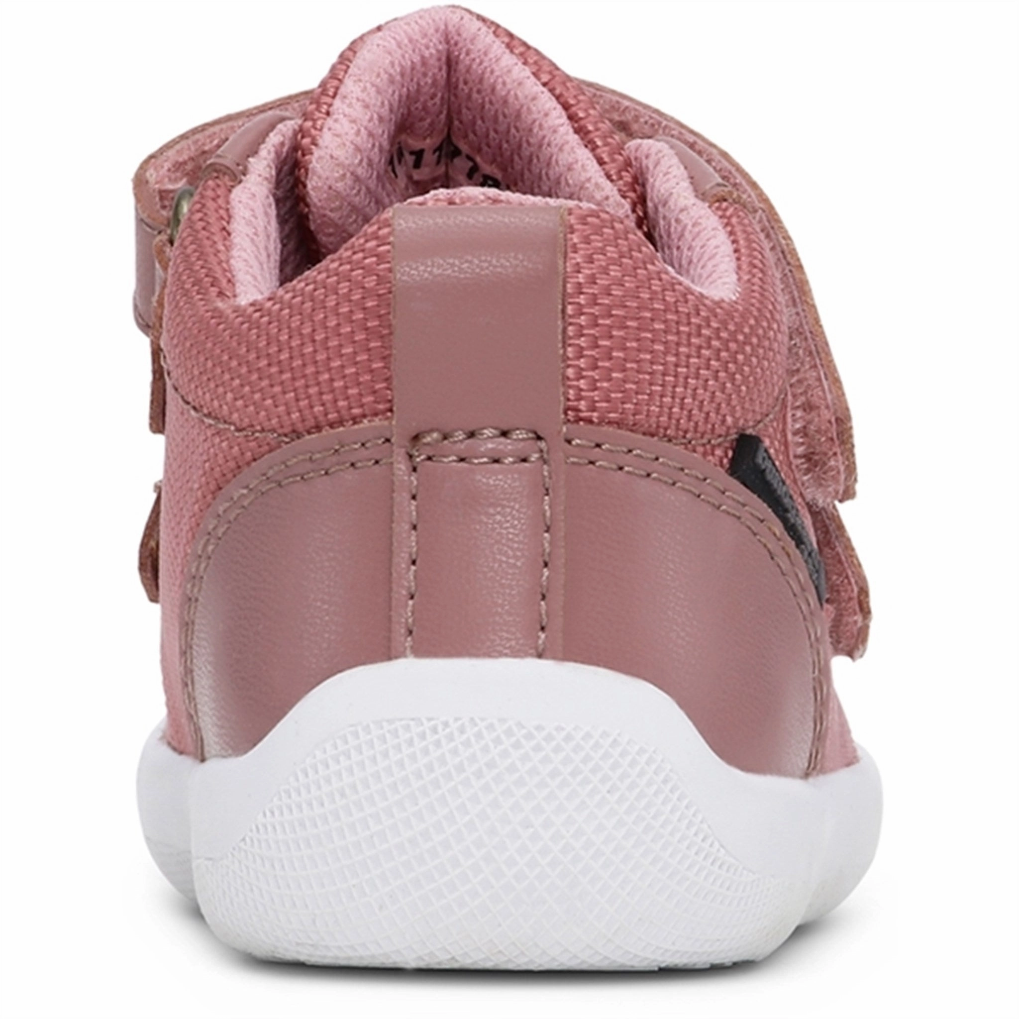 Style That Adapts Functional Aesthetic Bundgaard The Walk Sport Tex Shoe Rosa