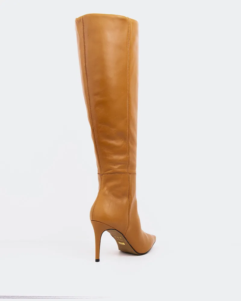 Minimal Mode Bushra Camel Leather