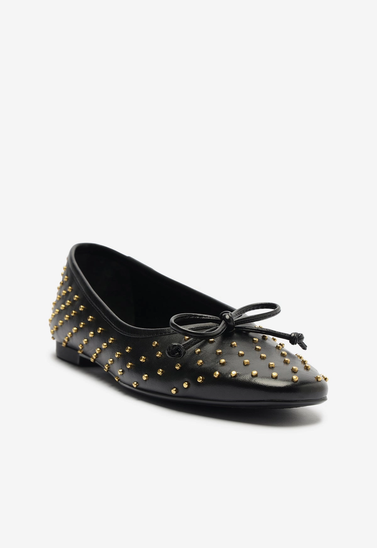 Arissa Studs Flat Lifestyle Modular