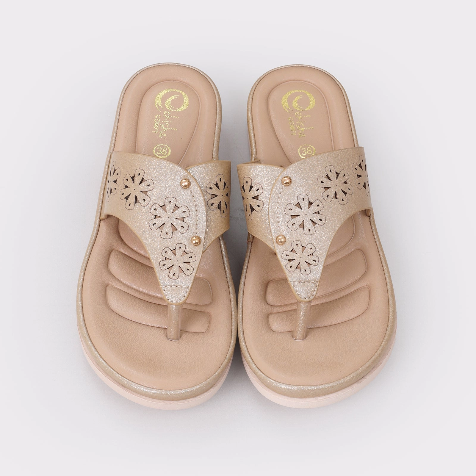 Women'S Comfort Chappals Built For Pace Core Aesthetic