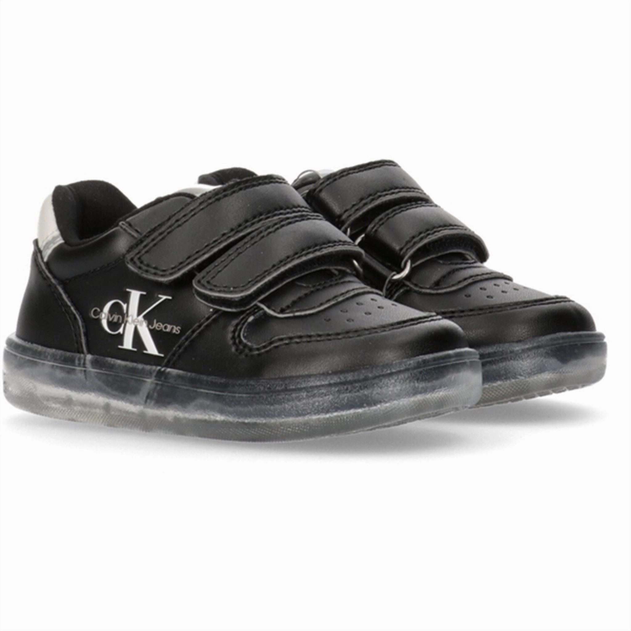 Sleek Citywear Movement Layers Calvin Klein Low Cut Velcro Sneakers Black