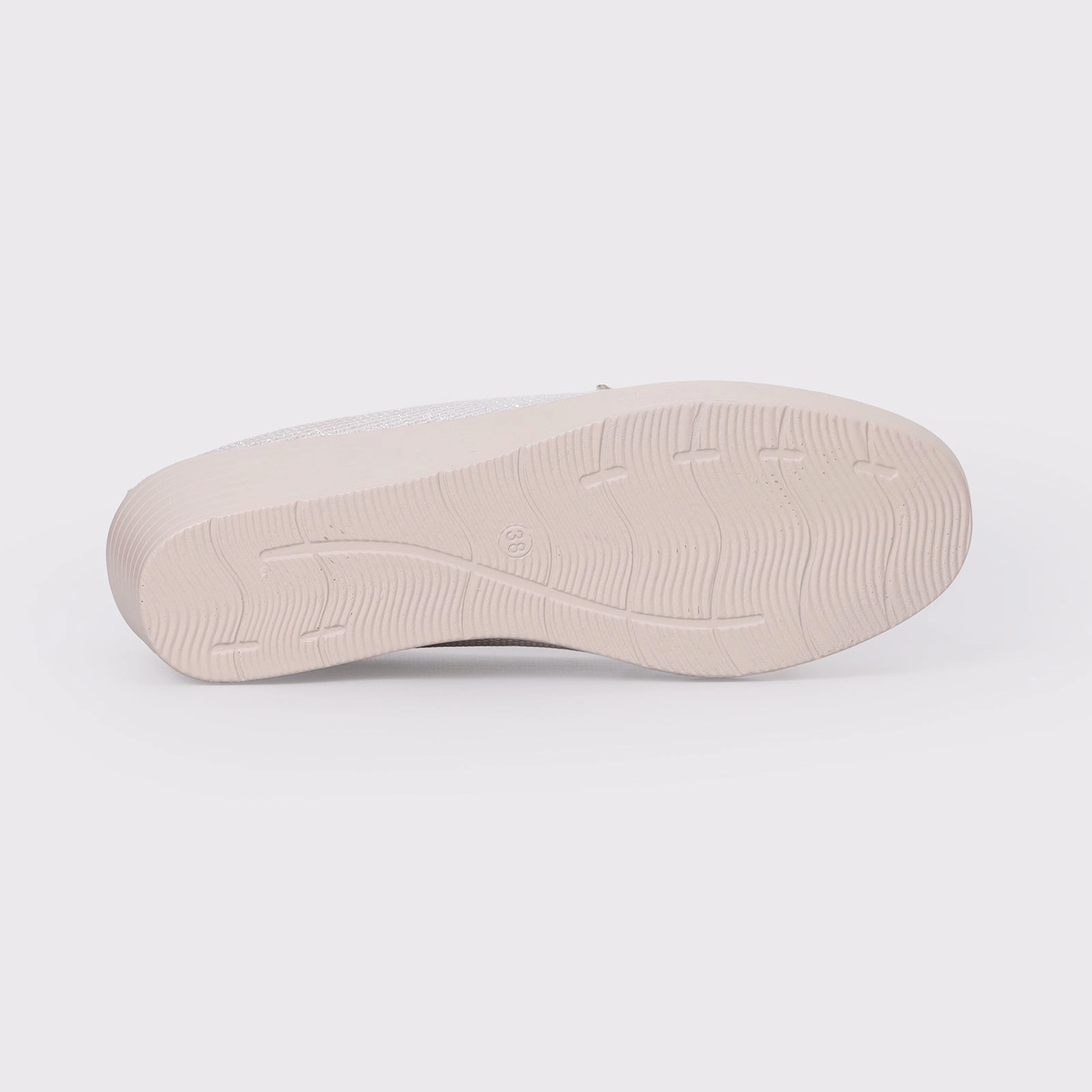 Casual Moccs For Women Designed To Flex