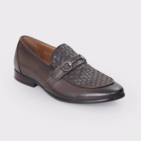 Casual Slip-On For Men City-Ready Wear Style Simplified