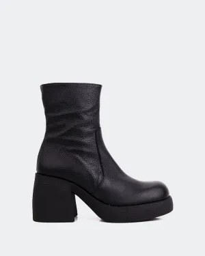 Lifestyle Ahead Chamonix Black Leather