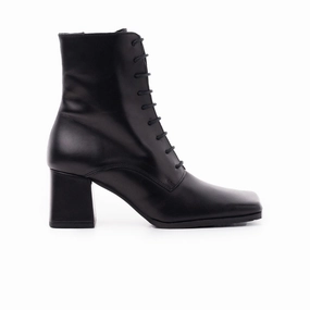 Chatham Black Leather Refined To Go Soft Structure
