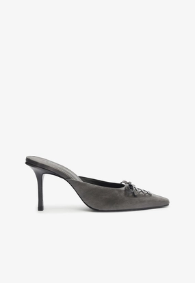 Cady Pump Crafted Lifestyle Gear