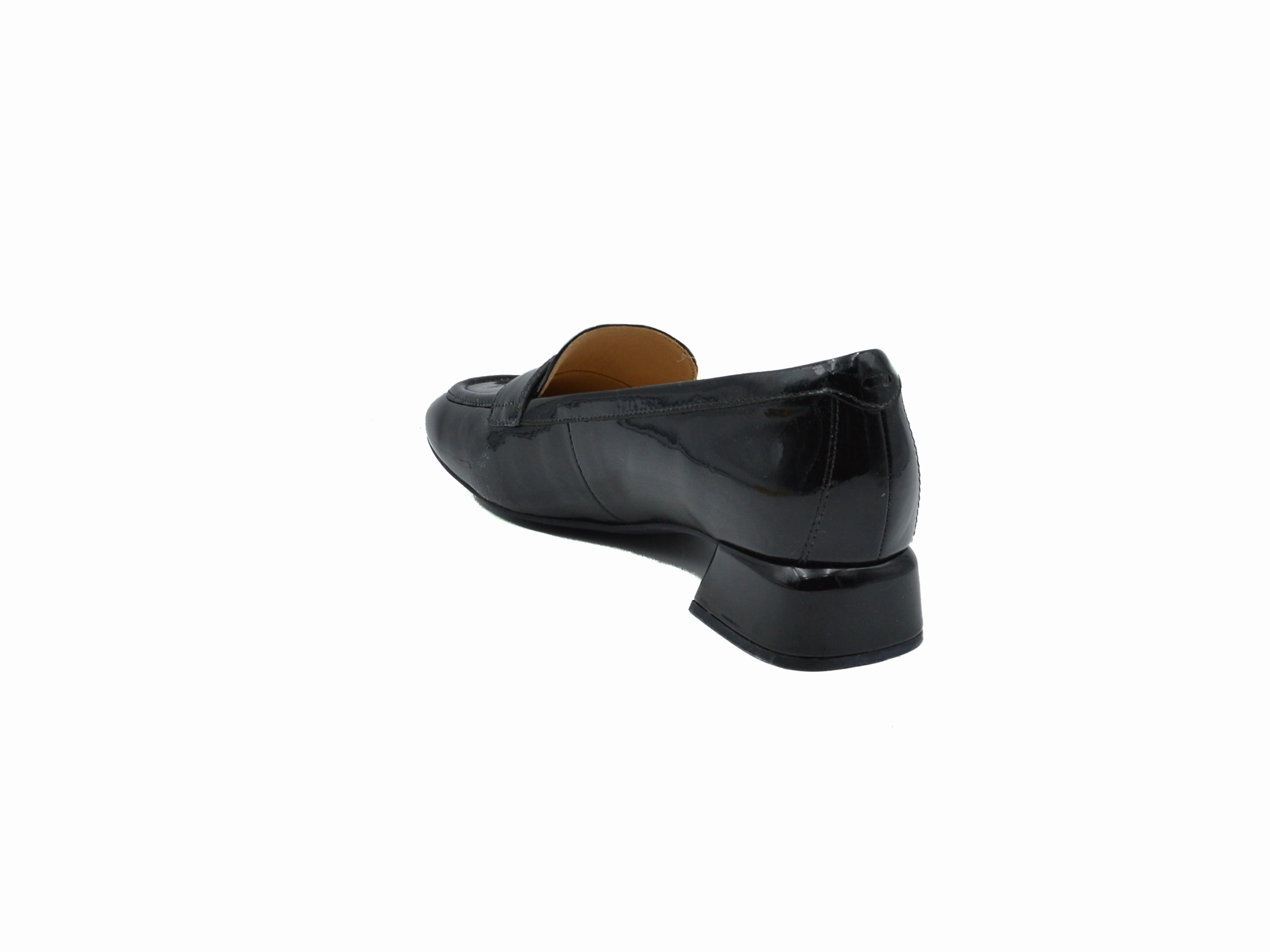 Clarks Diass 30 Trim Motion Meets Design Design Under Control