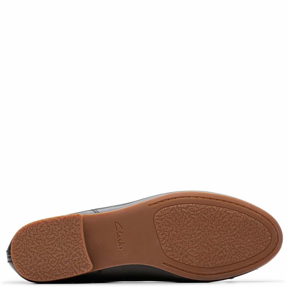 Uncomplicated Gear Precision In Style Clarks Fawna Lily Shoes
