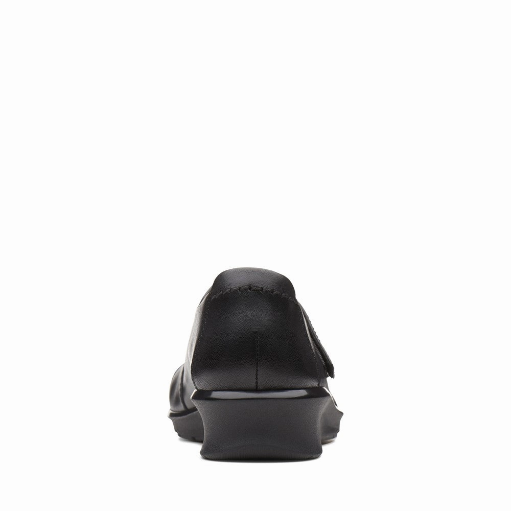 Clarks Hope Henley Riptape Shoes Motion-Elevated Refined Flowwear