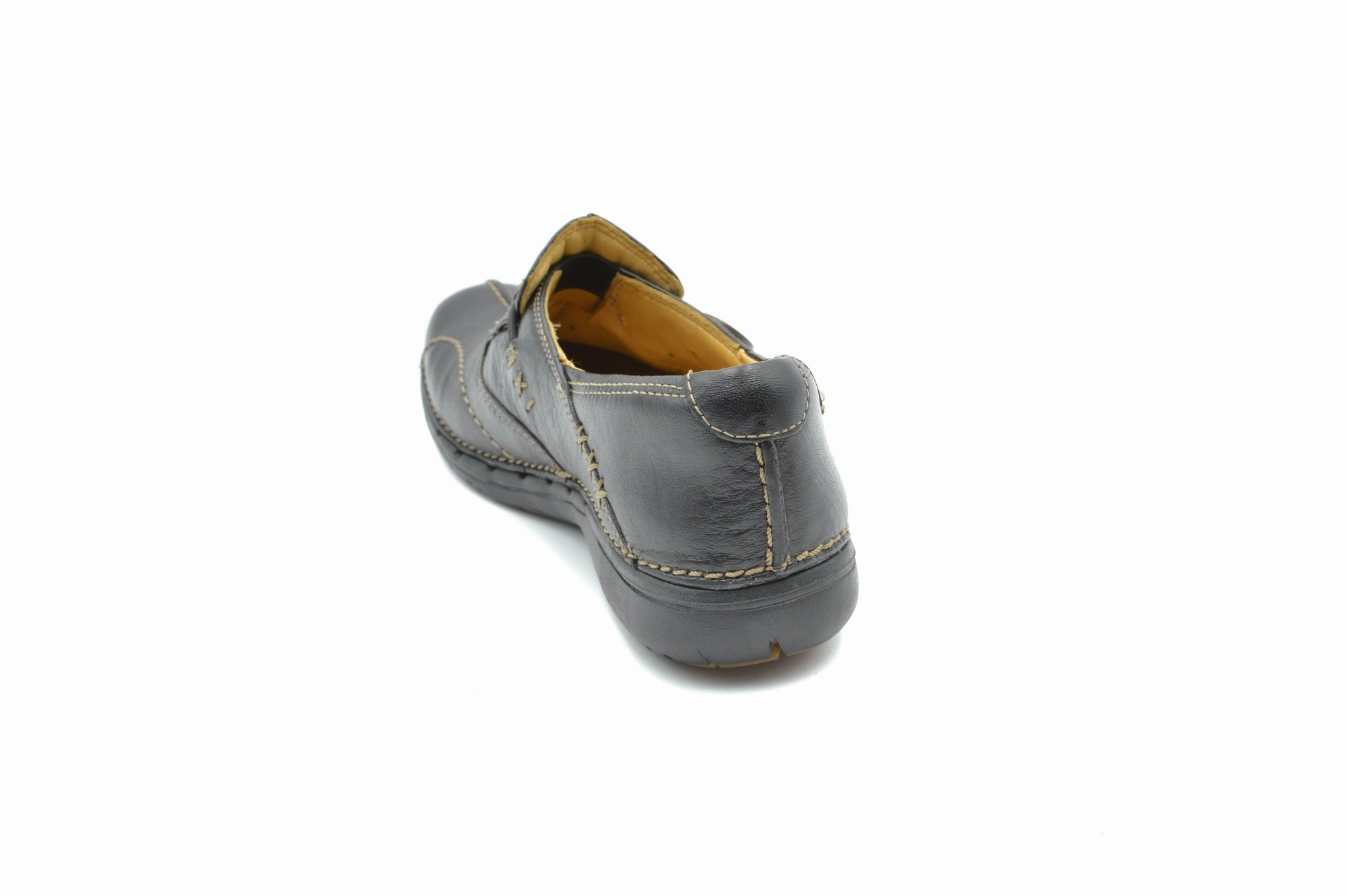 Ready To Flex Clarks Unloop