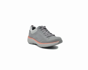 Motion In Mind Motion-Minded Clarks Wave 2.0