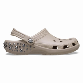 Elevated Basics Classic Studded Clog