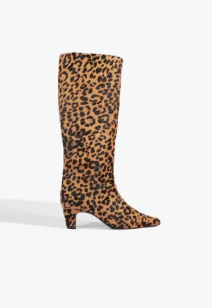 Dellia Up Boot Authentic Motion Low-Key Bold