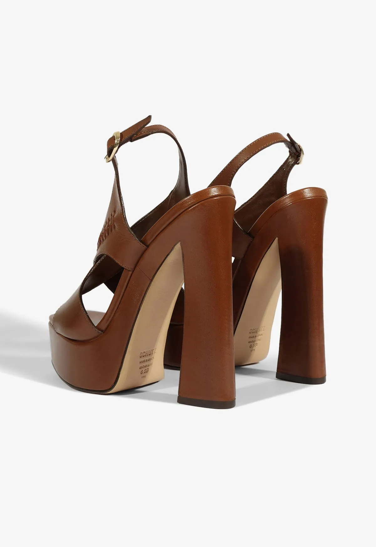 Adaptive Aesthetic Explore With Ease Blake Platform Sandal