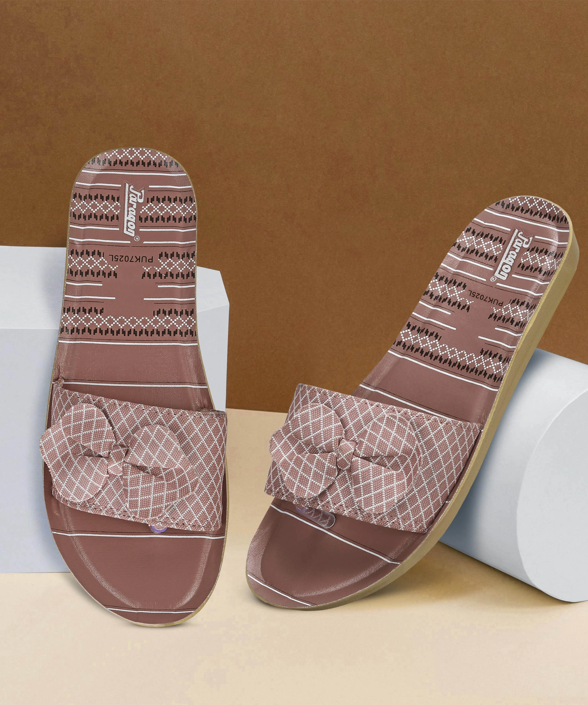 Move Clean Paragon Puk7025L Womens Pink-Grey Sliders With Cushioned Sole For Everyday Use