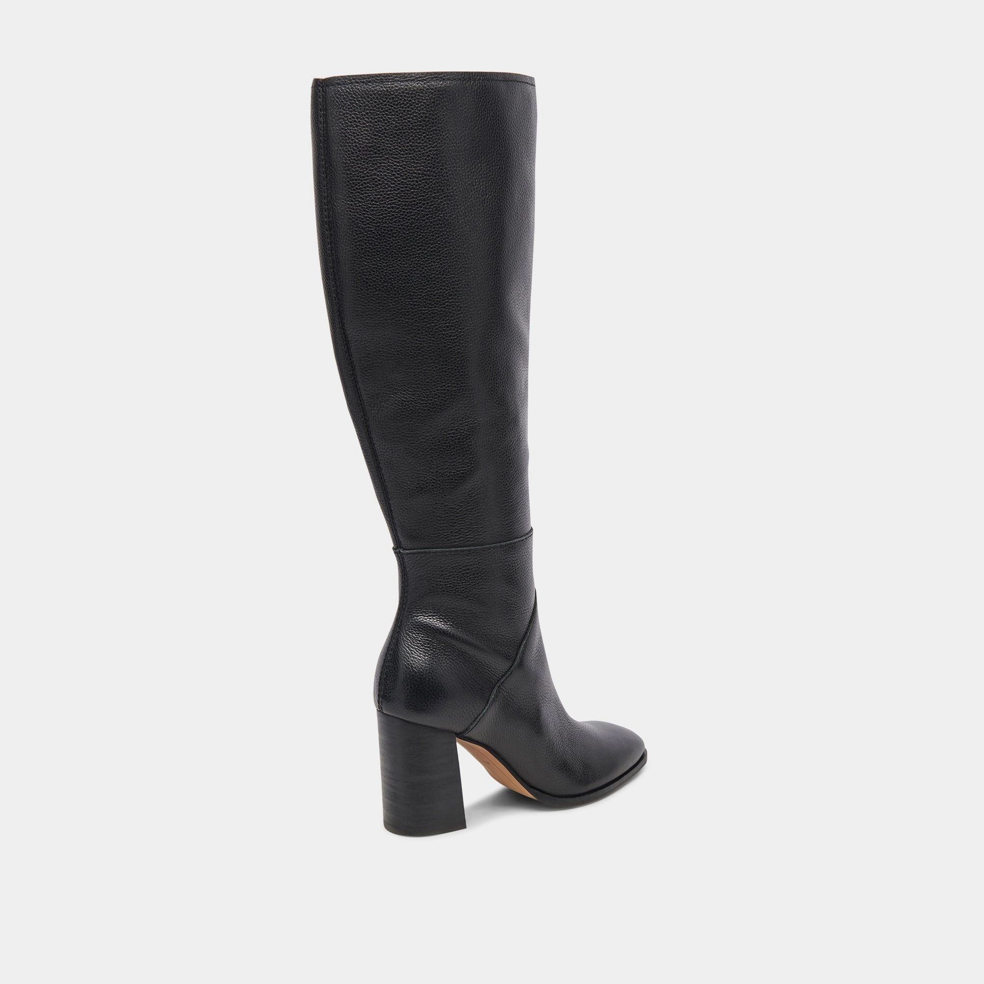 Fynn Boots Onyx Leather Daily Essentials