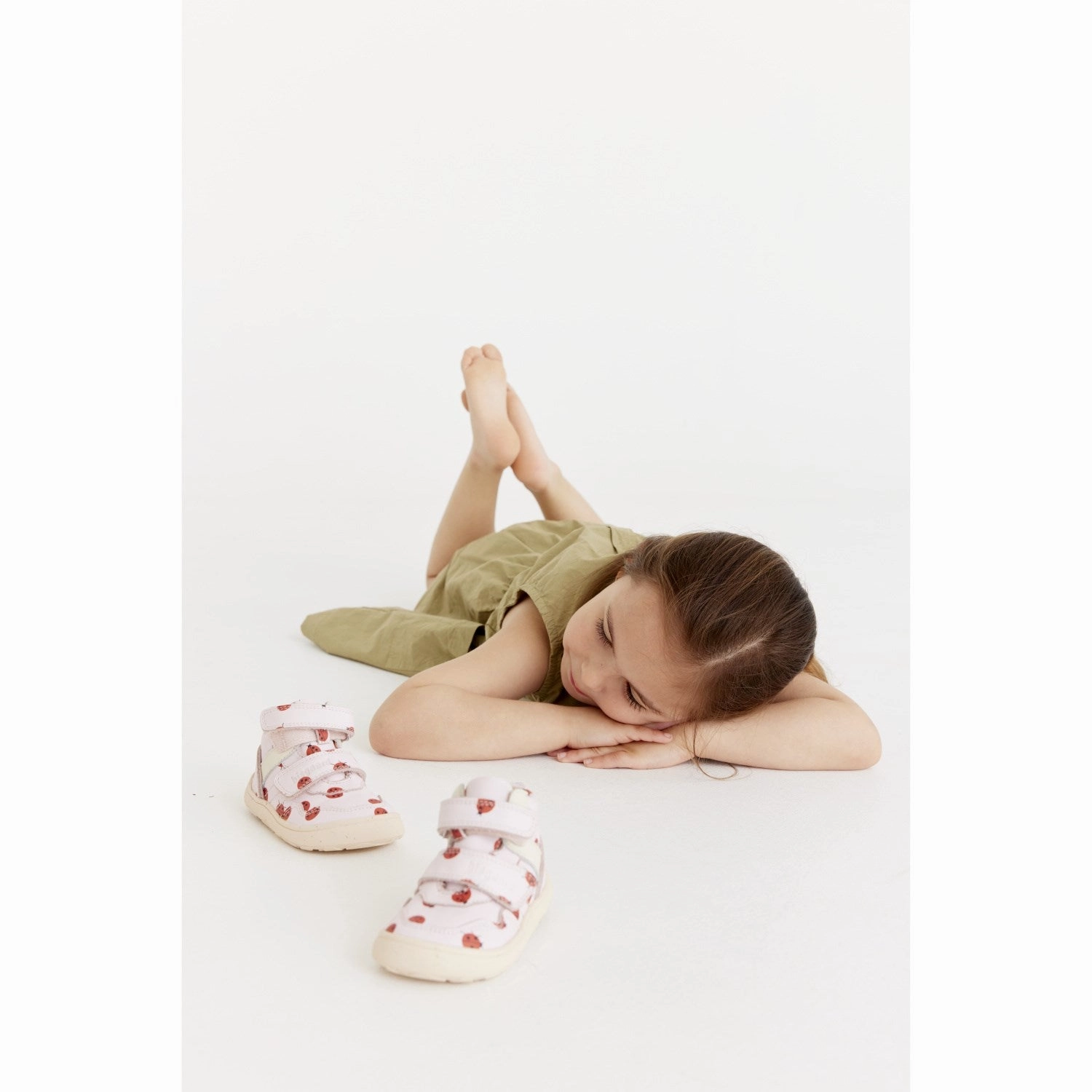 Bisgaard Lady Bugs Barefoot Becky First Step Shoe Pulse Of The City Modern Momentum