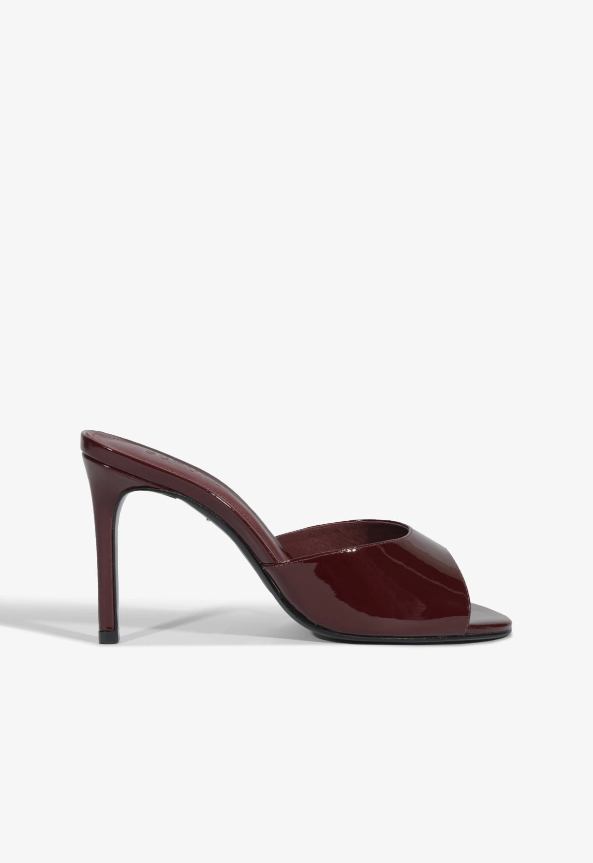 Cloe Patent Sandal Made To Roam Modular Core