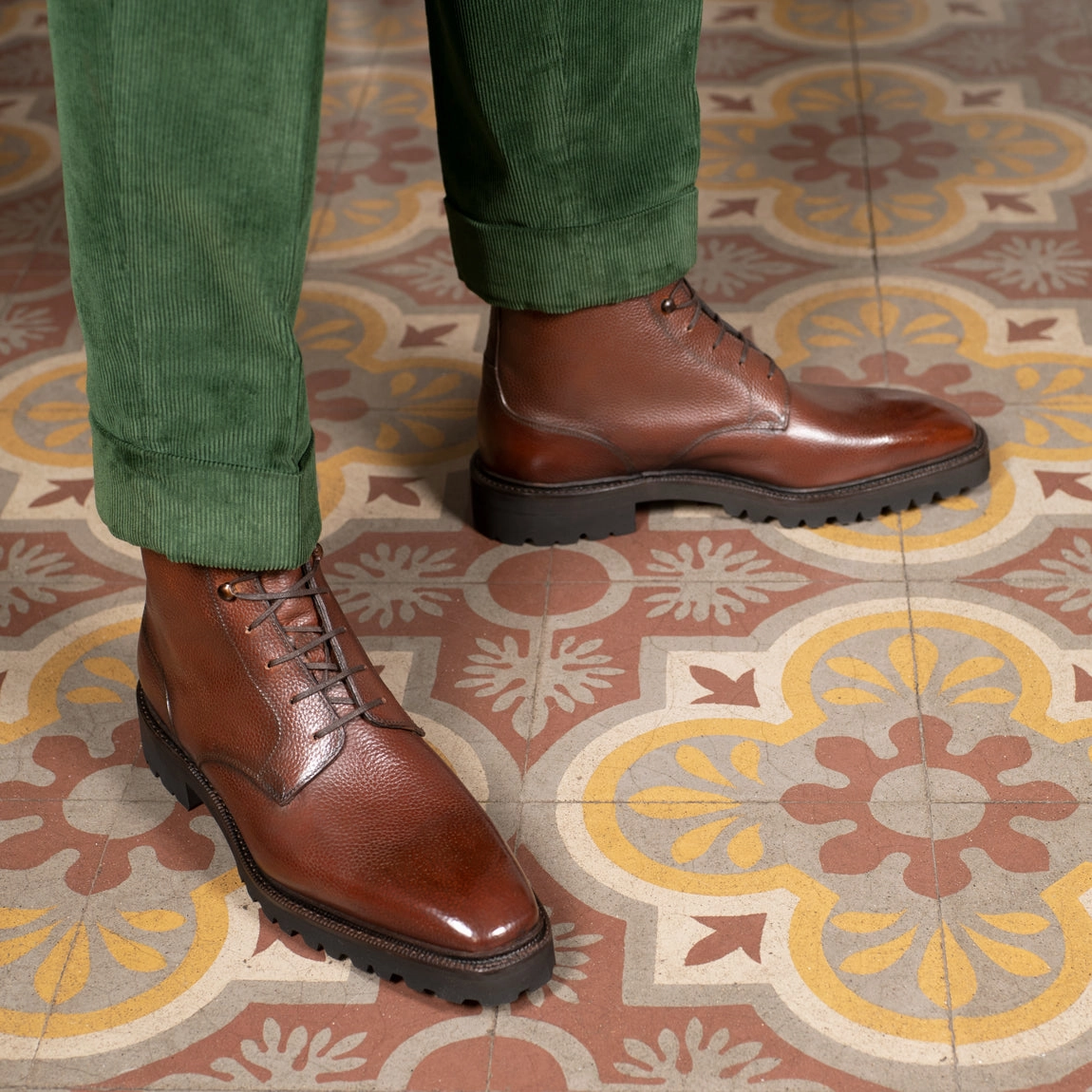 Derby Simple Boot - Antique Brown Urban Transition