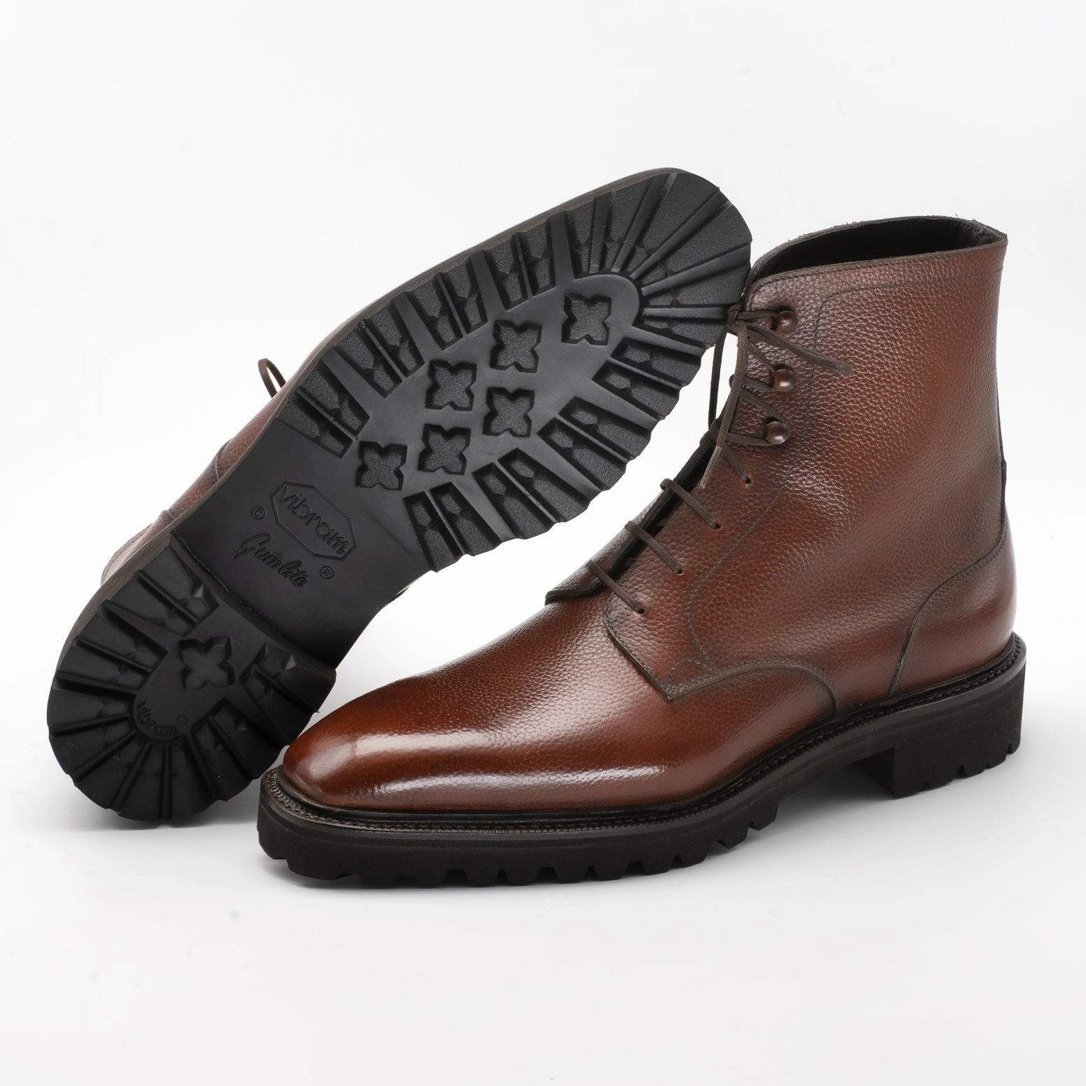 Bold Looks Derby Simple Boot - Antique Brown