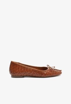 Daily Essentials Arissa Honey Peach Leather Ballet Flat