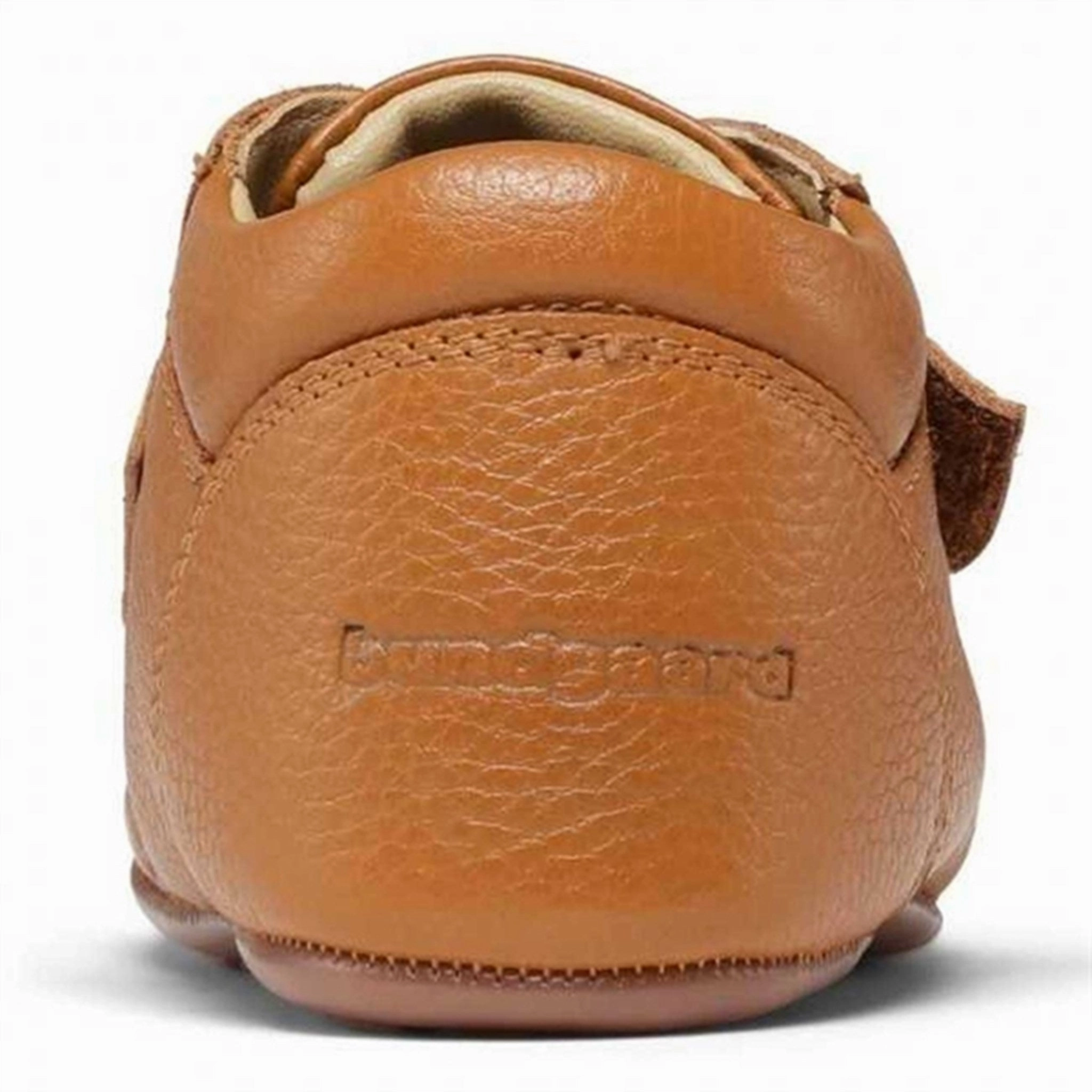 Laid-Back Luxe Seasonless Drop Bundgaard Tannu Indoor Shoe Tan