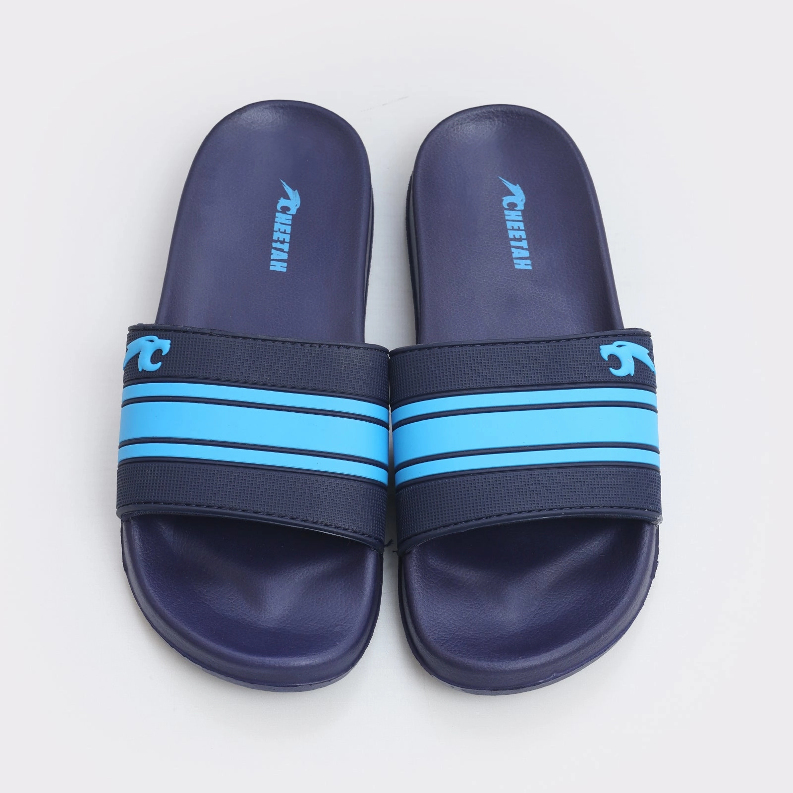 Form-Focused Rhythmic Fit Men Chappal