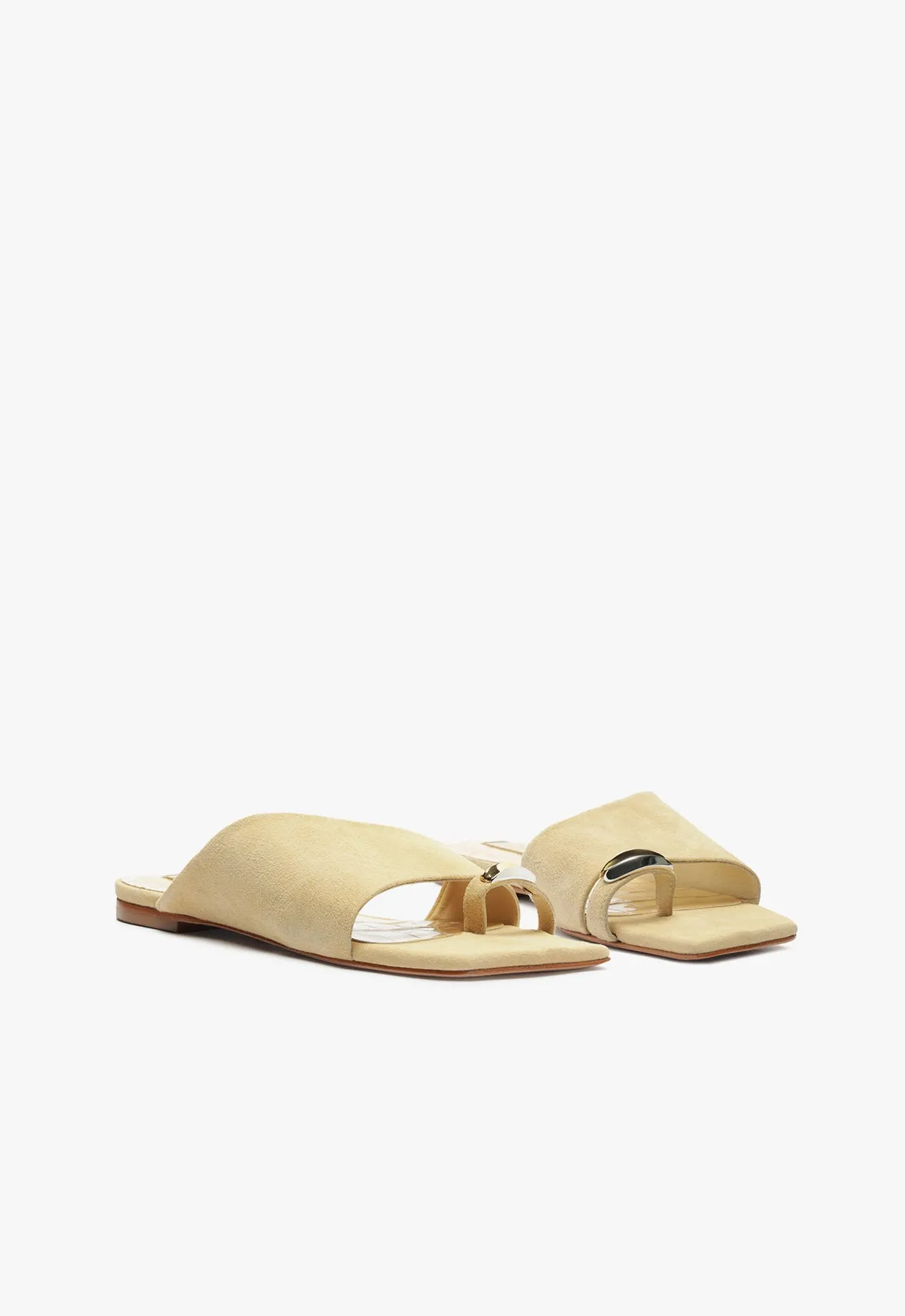 Jodie Flat Sandal Layer With Ease