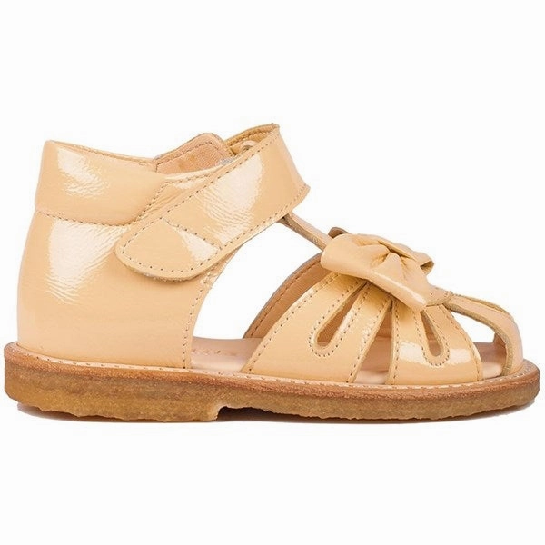 Movement Readywear Utility In Style Angulus Starter Sandals Mellow Yellow
