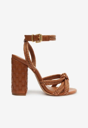 Kareena Woven Sandal Low-Key Performance