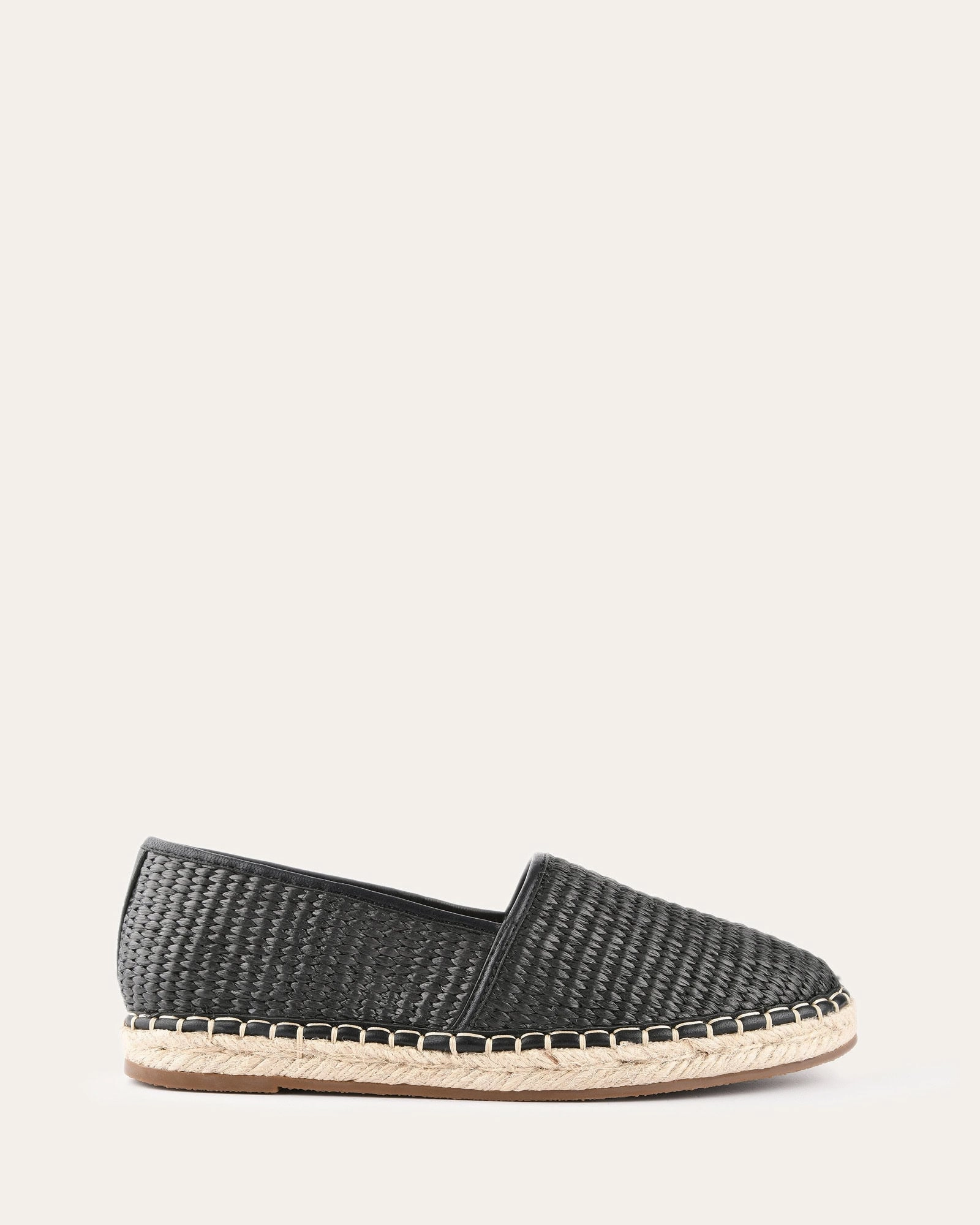 Activewear Redefined Oakley Loafers Black Raffia