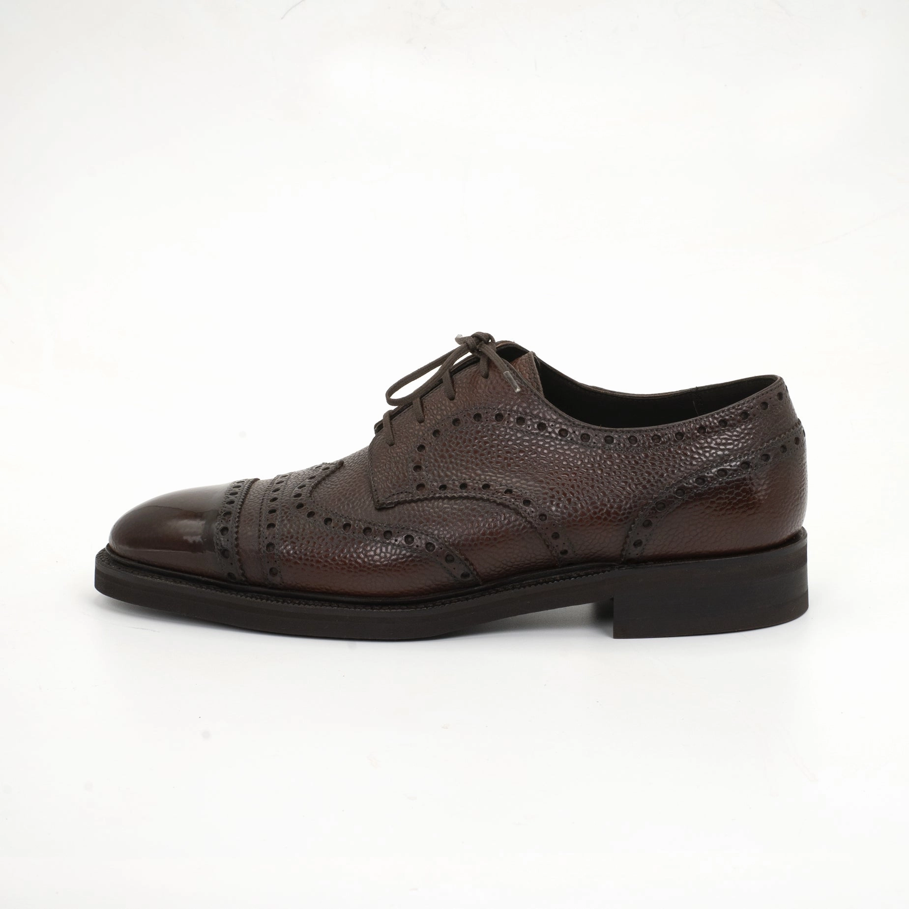 Modular Core Designed To Perform Derby Megabrogue Shoe Mto - Marron Mediterraneo