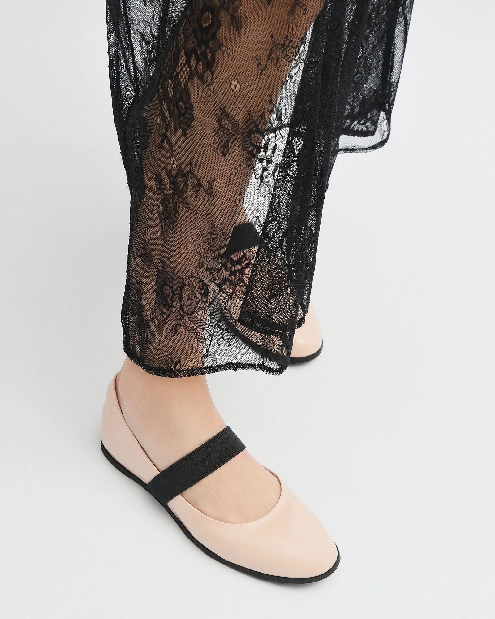 Hope Casual Flats Natural Crinkle Patent Creative Layers