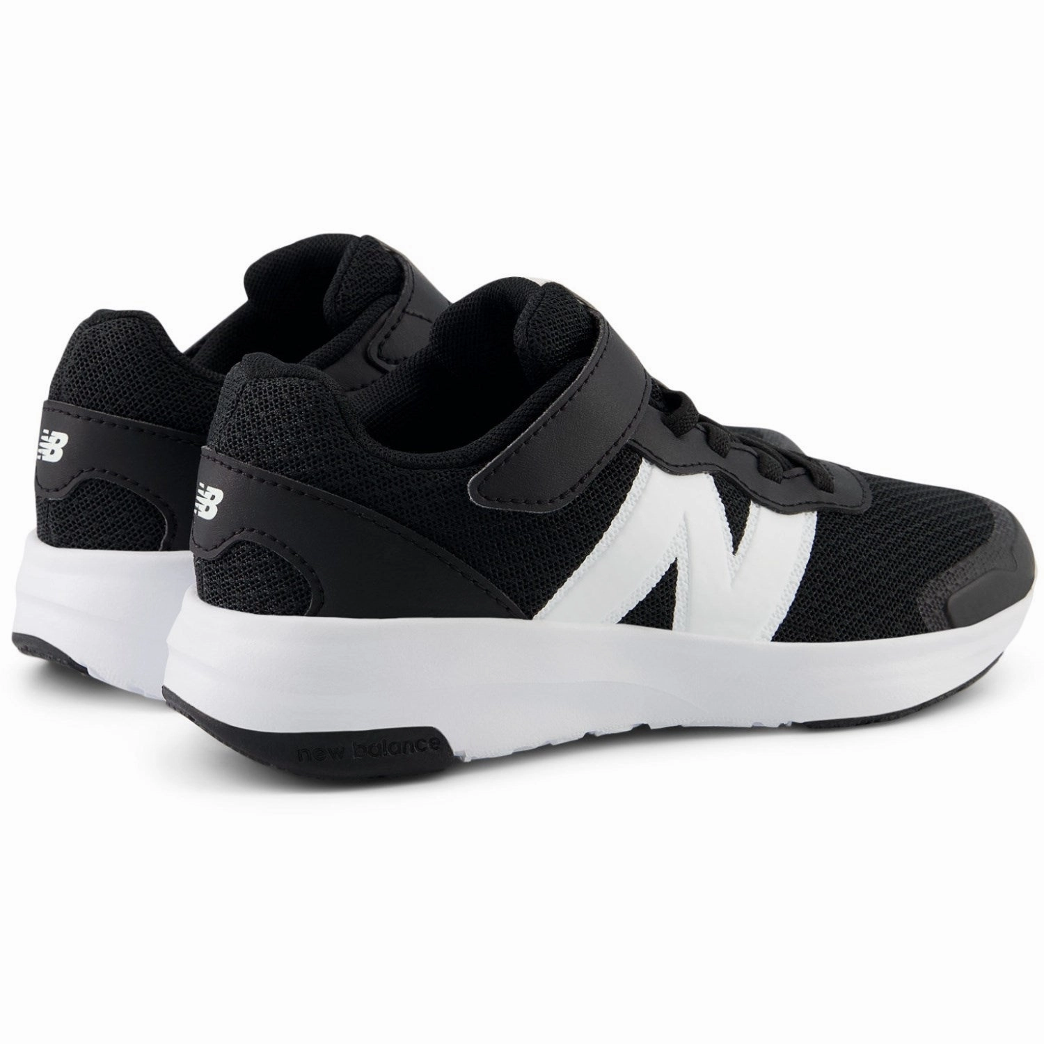 Feel The Flow Engineered Fit New Balance Black New Balance Freshfoam 578 Kids Bungee Lace With Top Strap