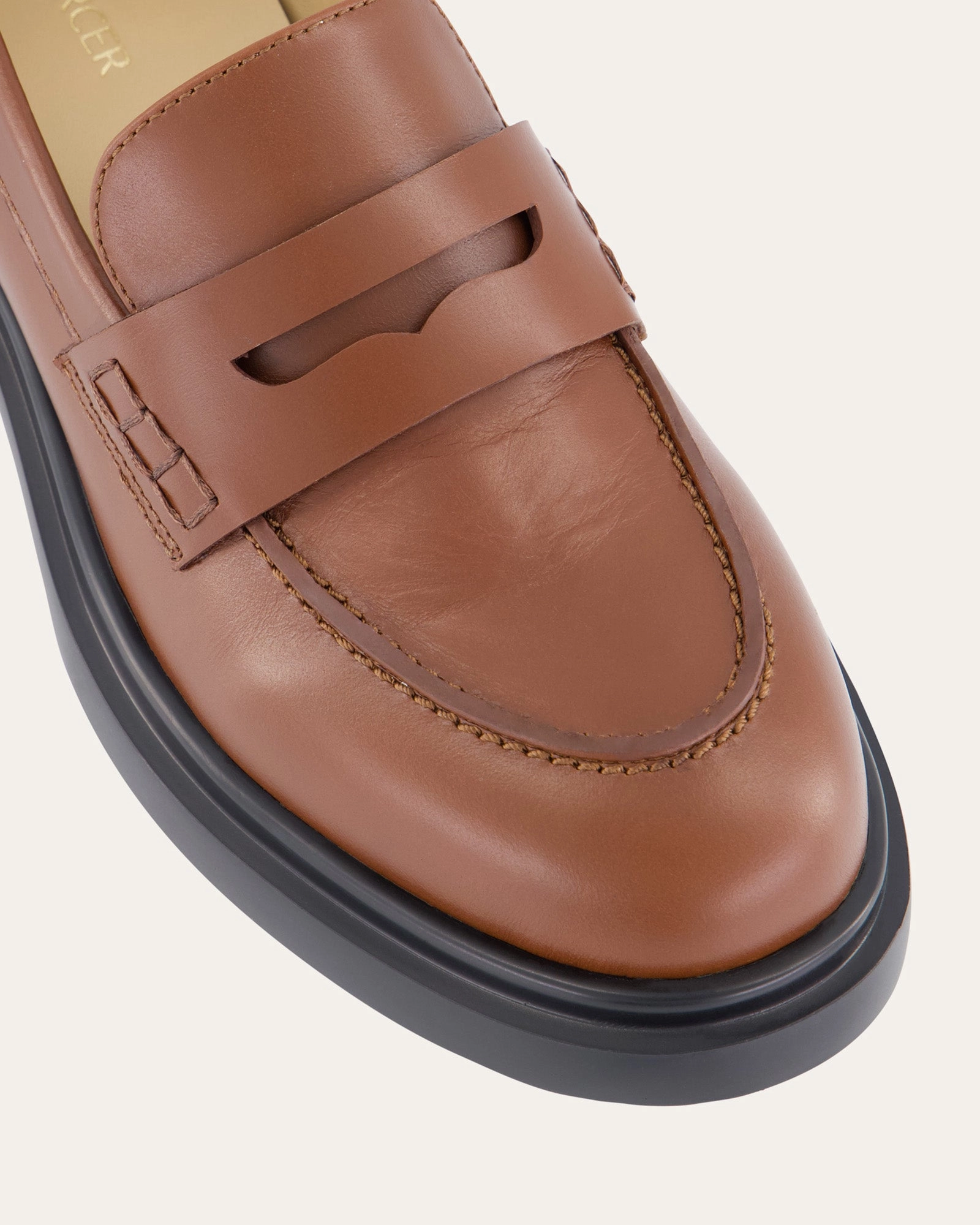 Jarvis Loafers Chestnut Leather Simplify Your Day Layer With Ease