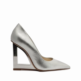 Filipa Casual Pump Refined Structure