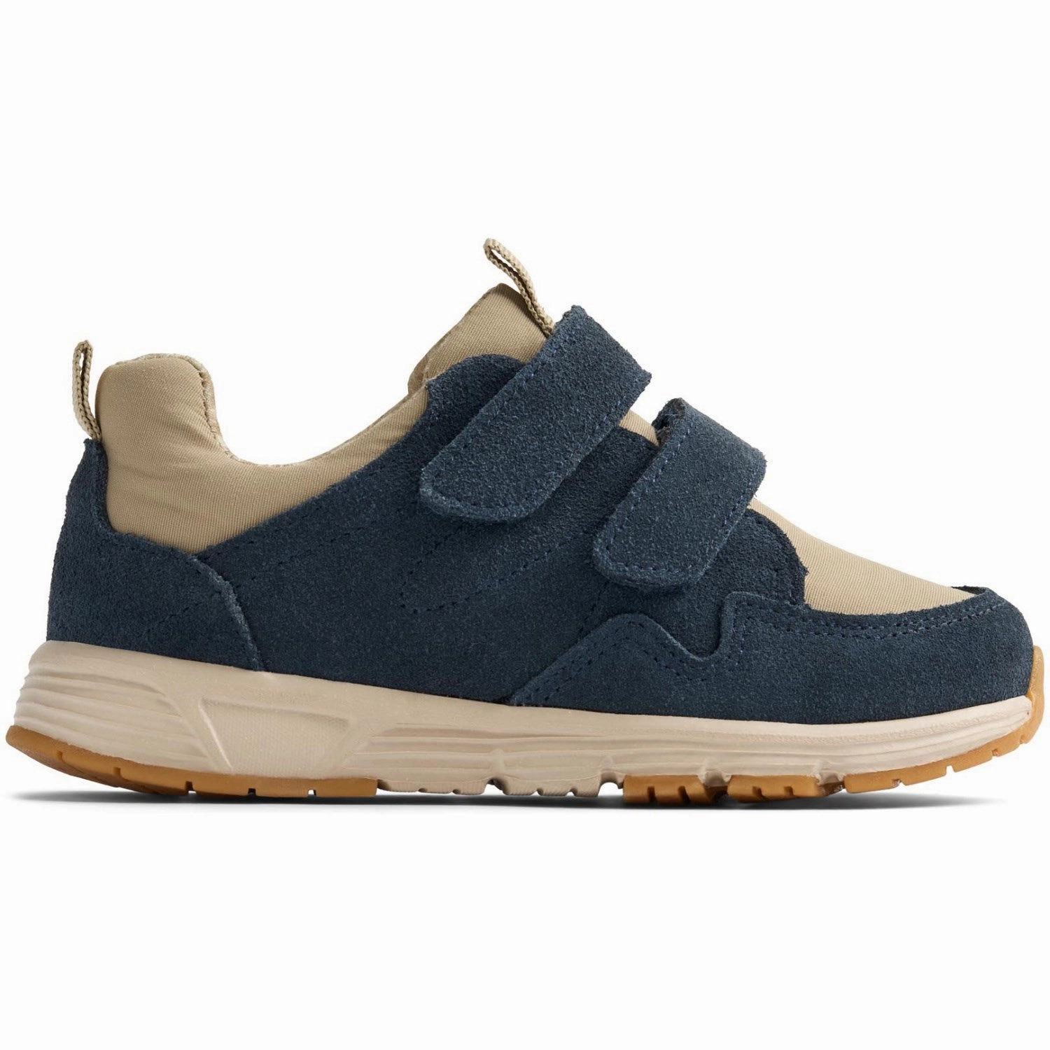 Wheat Navy Sneaker Toney Move-Ready Looks Precision Layers