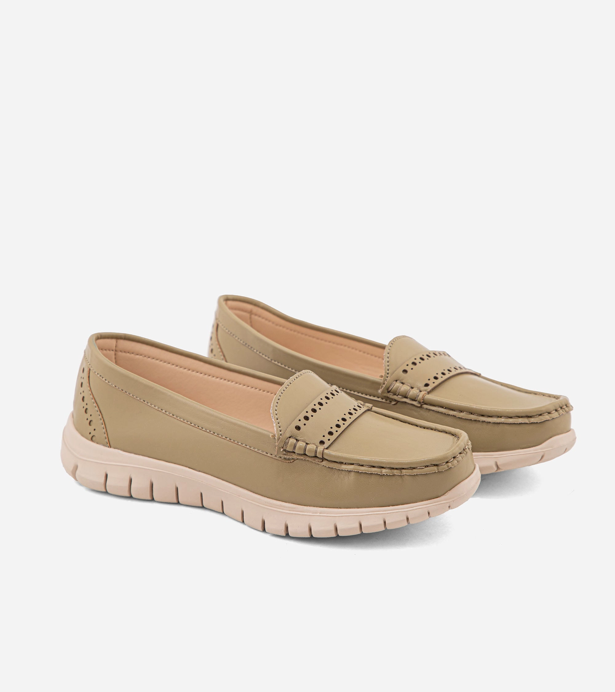 Move Smarter Calm Crafted Women'S Moccasins Us-Dy-4302