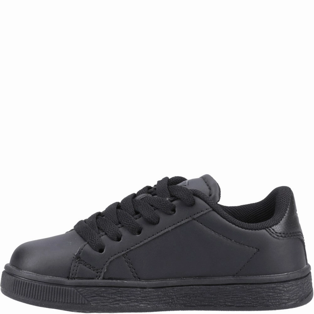 Umbro Medway V Junior Shoe Designed For Ease Modern Motionwear