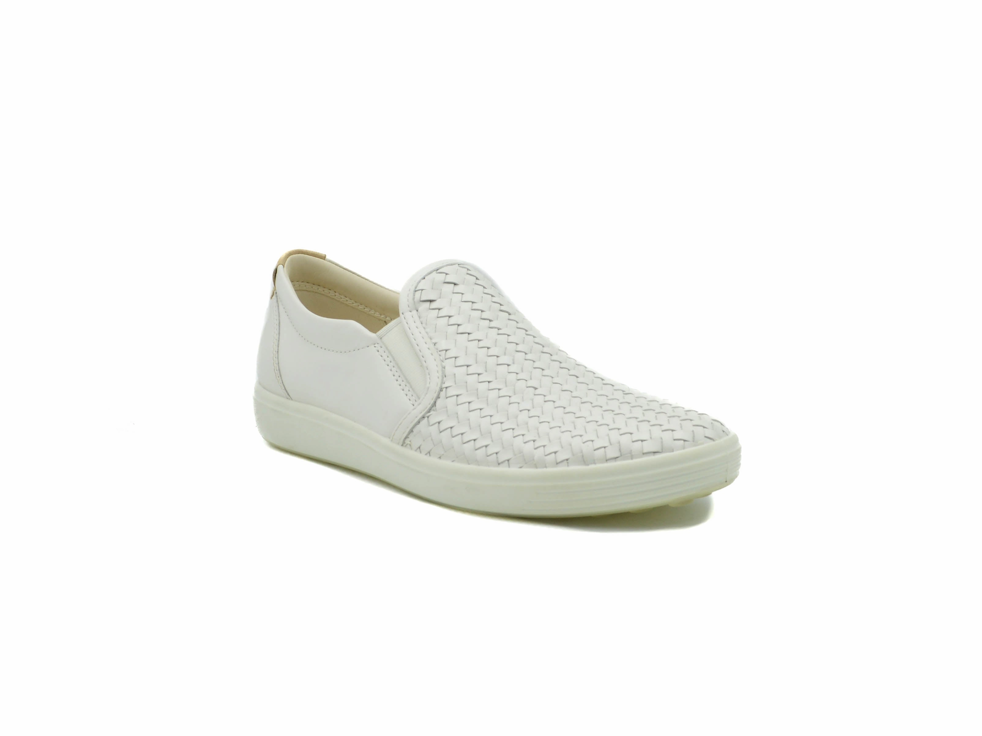 Ecco Soft 7 Style Meets Tech