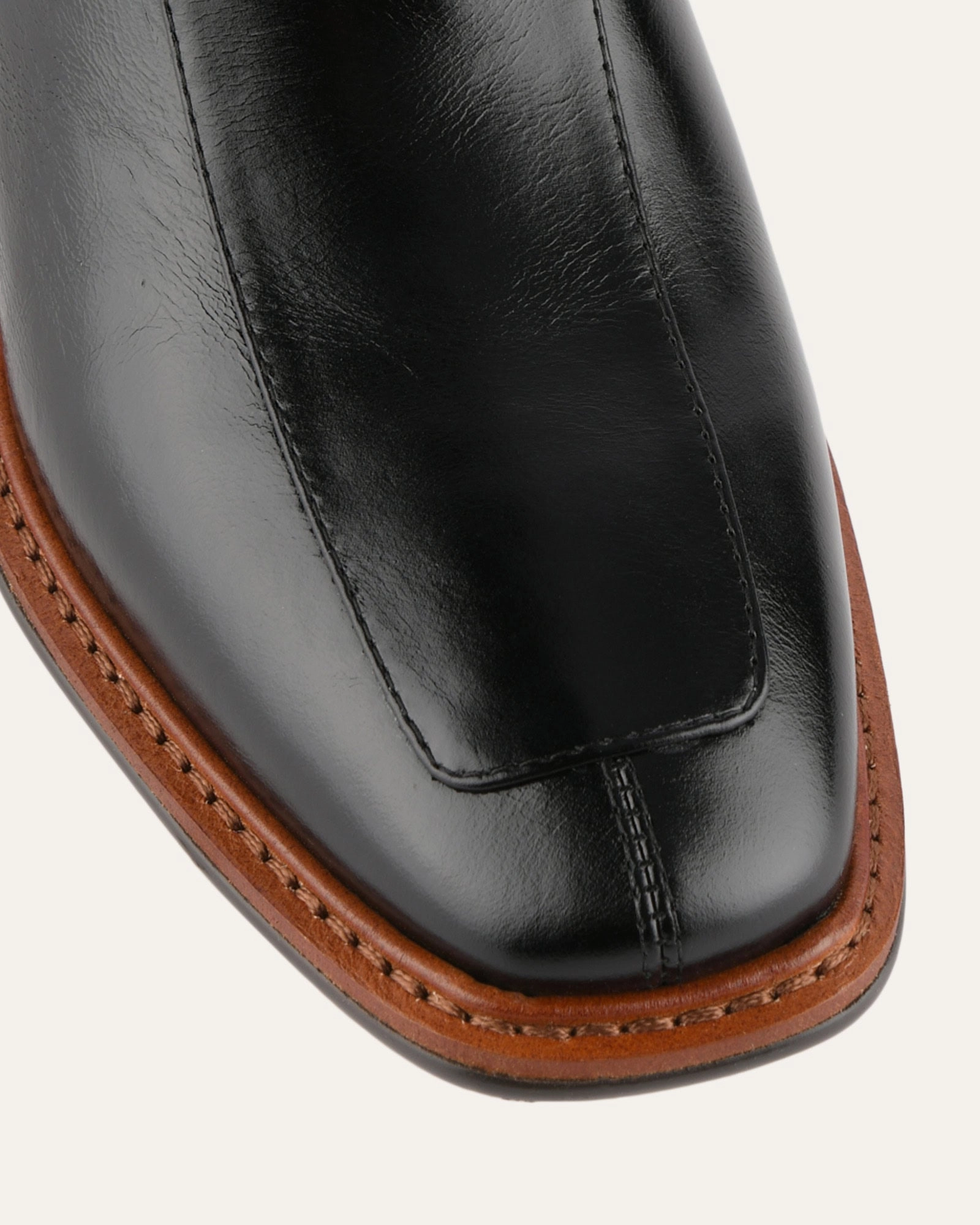 Versatile Drop Darla Mid Ankle Boots Black Leather