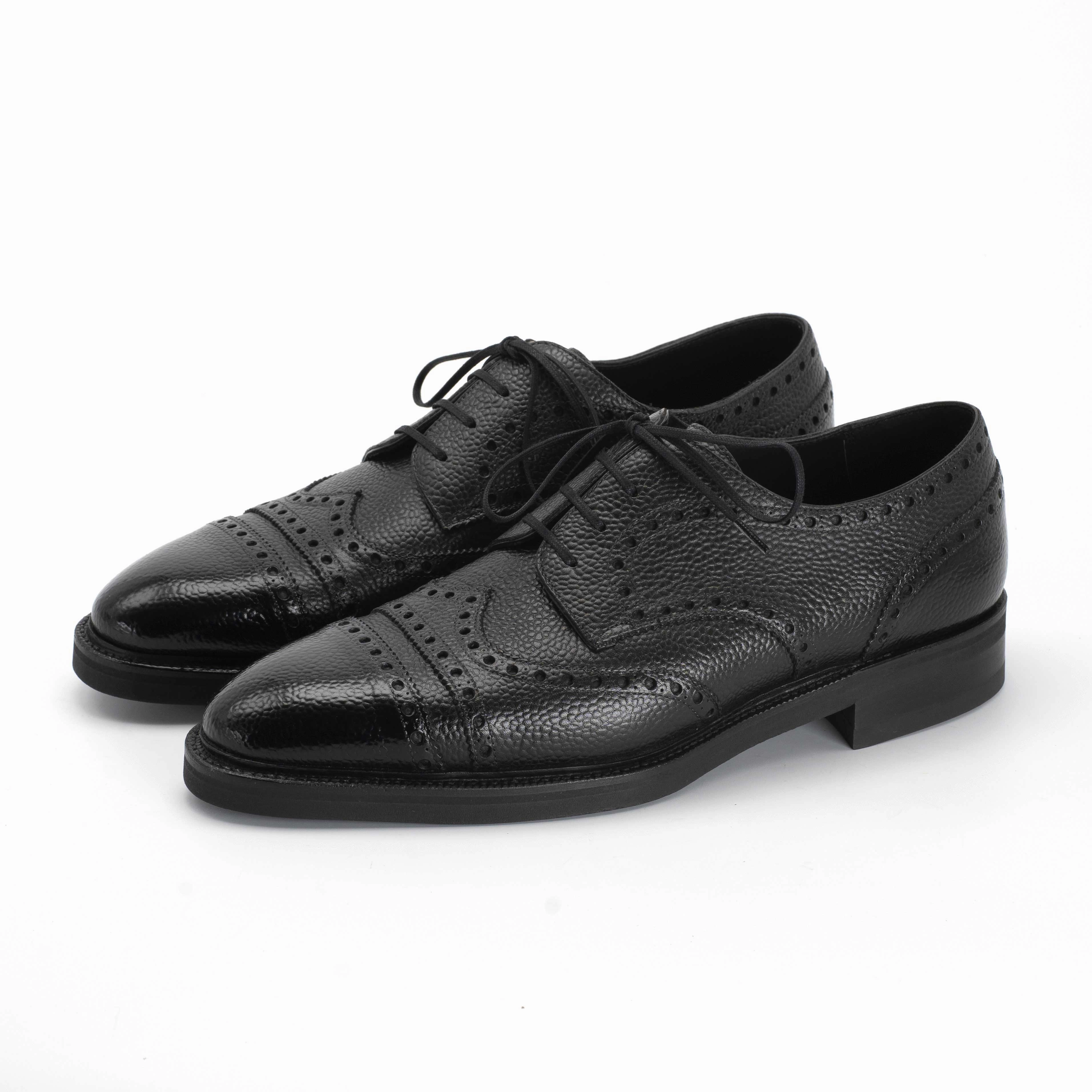 Derby Megabrogue Shoe - Onyx Quiet Cool Rhythmic Comfort