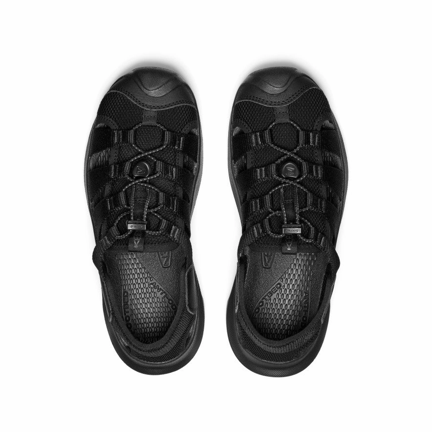 Performance Meets Style Curated Looks Women'S Seanik H2 Sandal  |  Black/Magnet